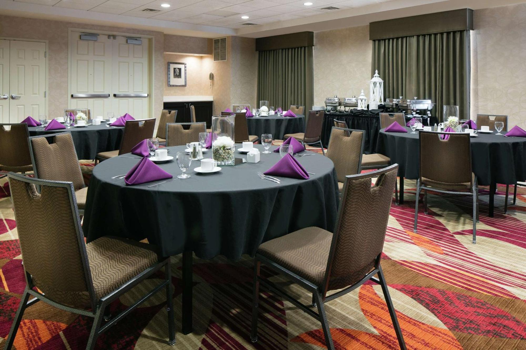 Hilton Garden Inn Omaha West Экстерьер фото