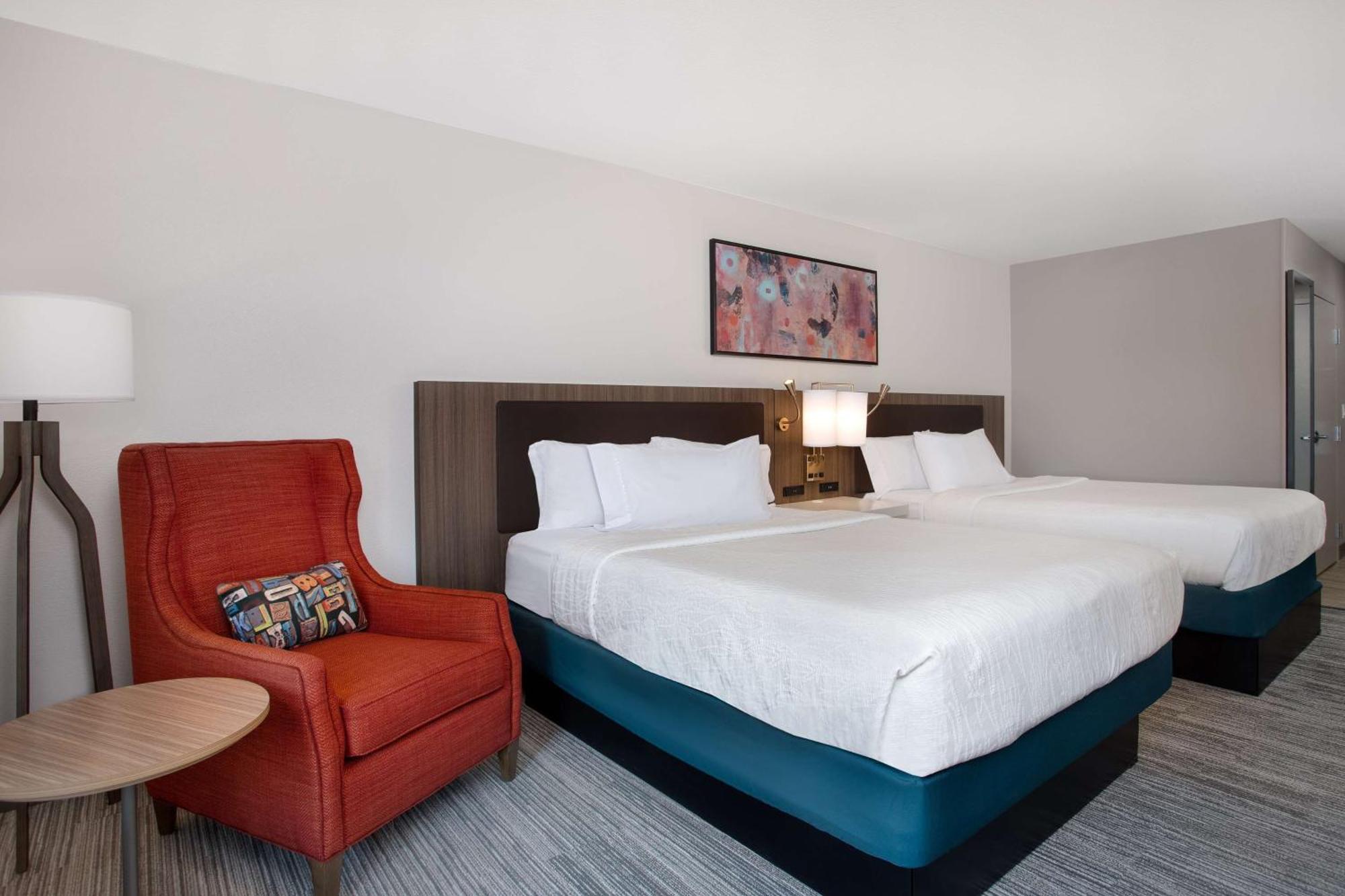 Hilton Garden Inn Omaha West Экстерьер фото